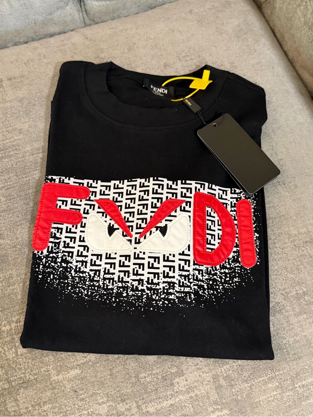 T shirt men Black Logo Graphic Sweatshirt with Red and White Accents
